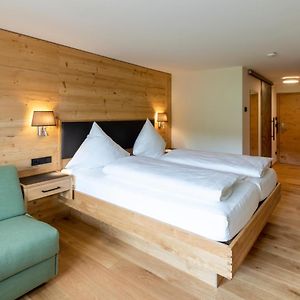 Superior Zimmer mit Kingsize-Bett